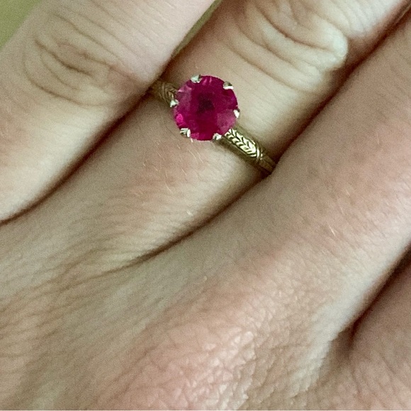 Estate Ruby ring 1920-30’s - Picture 2 of 2